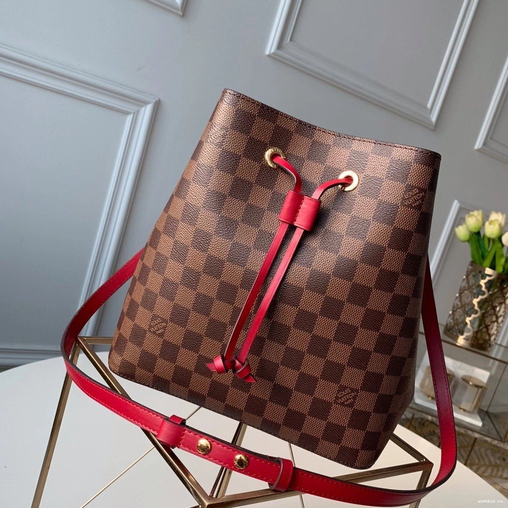 WIS VUITTON LOUIS NÉONOÉ 0728